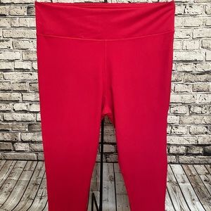 NWT Fabletics Powerform Dhyana Capri 1X